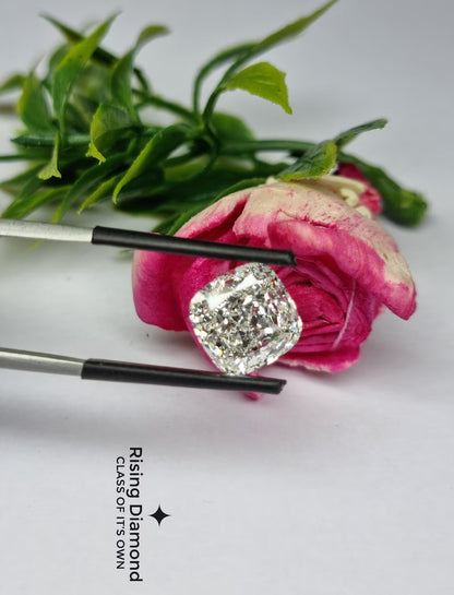 5.02 CT Cushion Cut G/VS Lab Grown Diamond For Crafting Engagement Ring