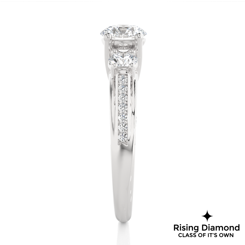 1.58 Ct Round Cut F-VS1 Lab Grown Diamond Gold Engagement Ring